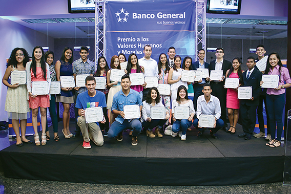 Desde hace 31 años, Banco General entrega anualmente el Premio a los Valores Humanos y Morales a estudiantes graduandos de escuelas públicas y privadas que se hayan destacado por sus acciones solidarias, caritativas y de apoyo a los demás a lo largo de su vida estudiantil. De esta manera el banco promueve los valores en la comunidad. 