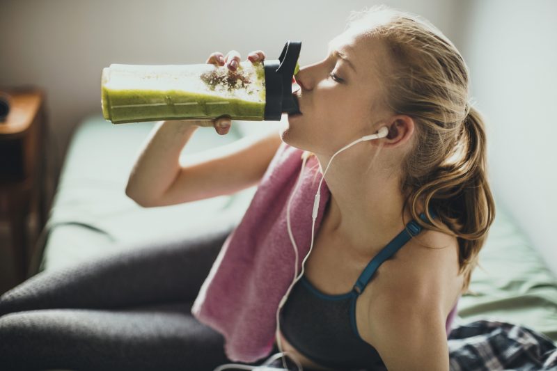 Aumentar los antioxidantes y llevar una vida saludable son ingredientes claves para evitar el envejecimiento.